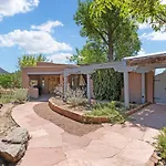 Luxury Retreat Cerro Gordo Casita