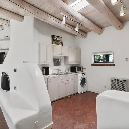 Luxury Retreat Cerro Gordo Casita Holiday home *